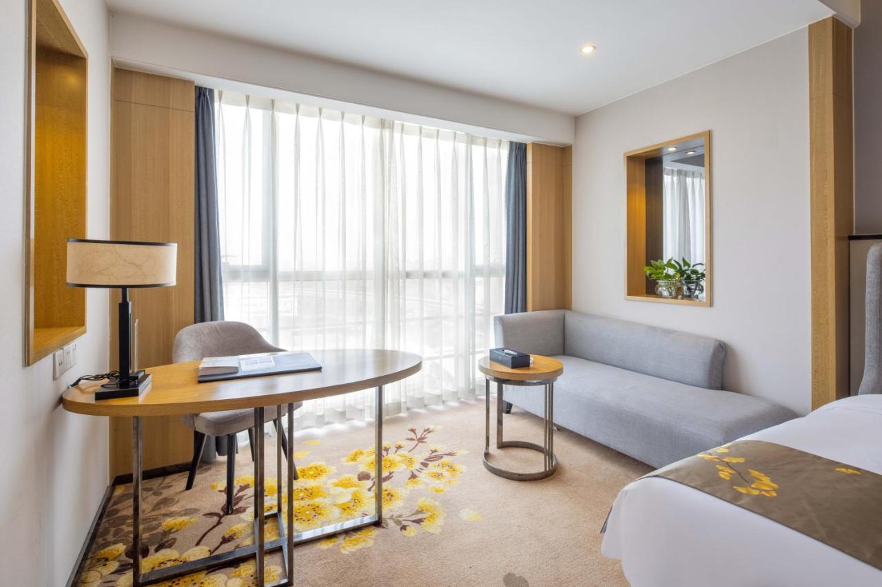 United Kingson Hotel Chengdu Buitenkant foto