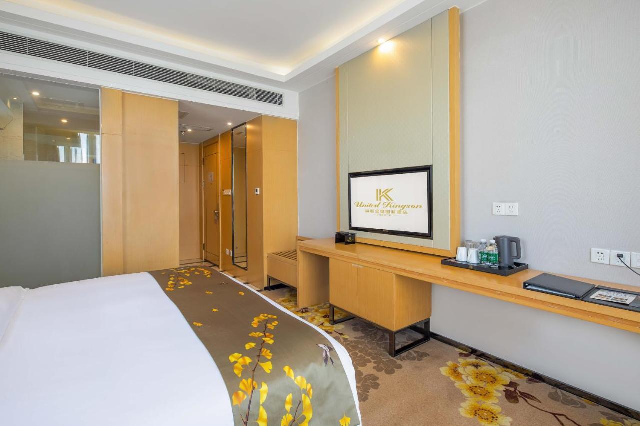 United Kingson Hotel Chengdu Buitenkant foto